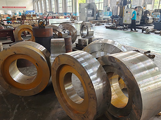 PortugalWhat Are the Advantages of Coated Rolls for Stainless Steel Tube Production